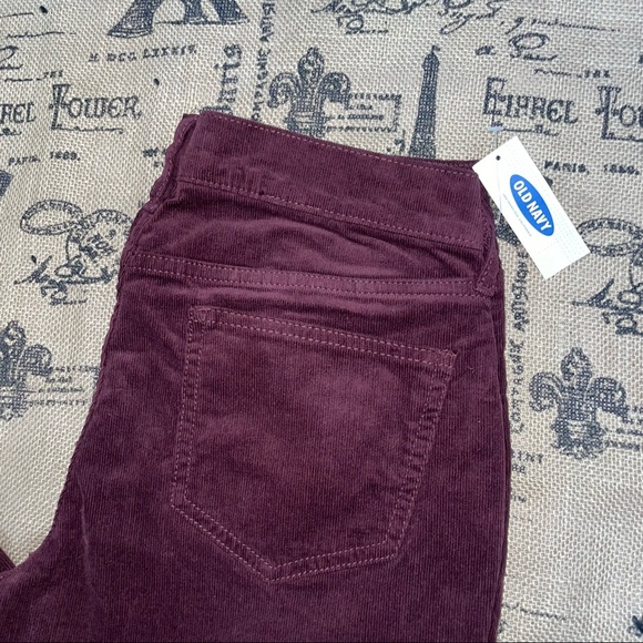 Old Navy Sweetheart NWT! Pop-Color Corduroy Flare Pant Size 4 - Picture 2 of 13